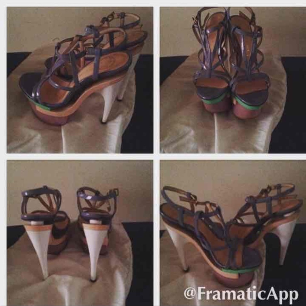 COPY - Versace sandals